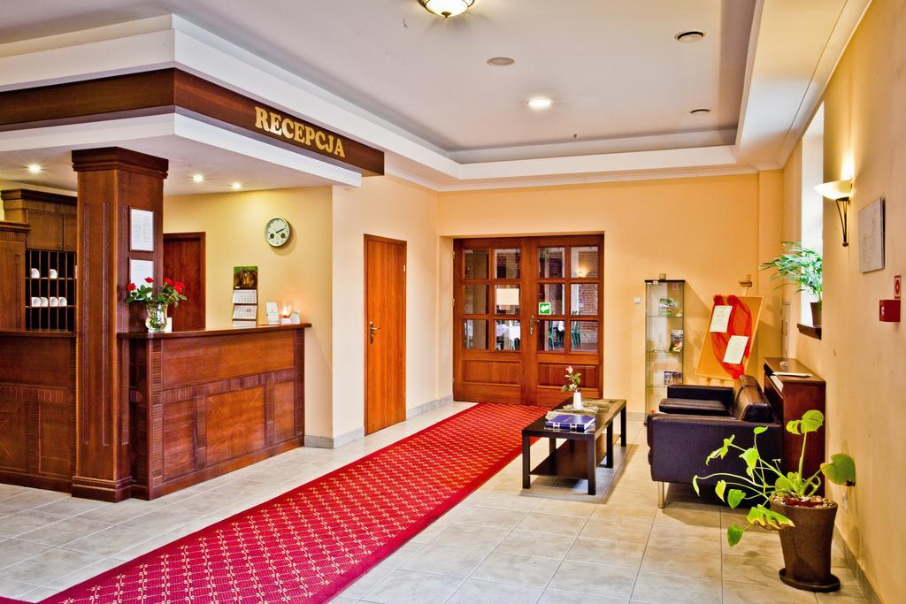 Hotel Stara Szmergielnia 비엘스코-비아와 외부 사진